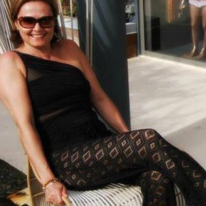 Meet your Posher, Ellen